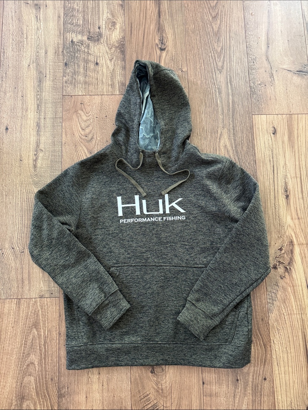 Huk Men's Olive Heather Performance Hoodie